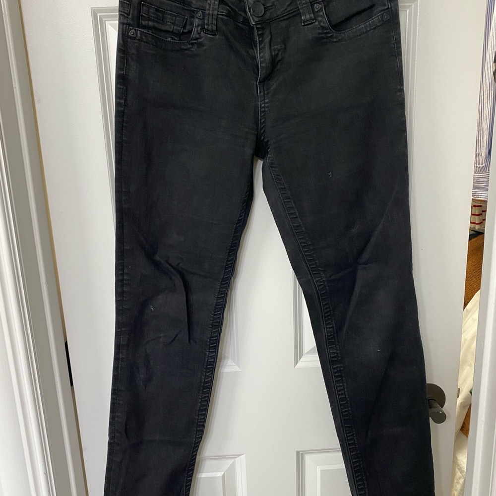 Black Skinny Jeans